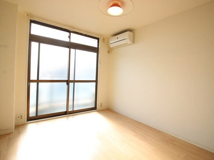 物件内観写真14　(居室)