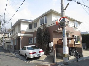 ファミーユ北春日丘外観写真