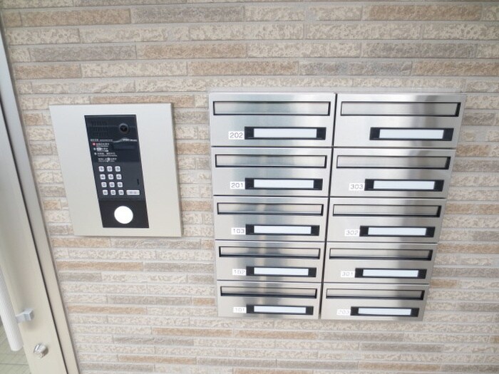 物件外観写真6　(建物設備)