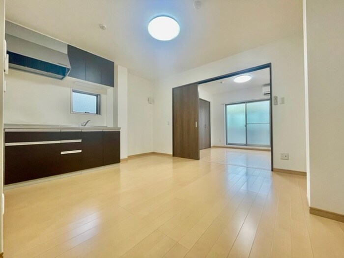 物件内観写真9　(居室)