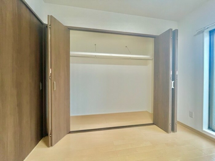 物件内観写真11　(収納)