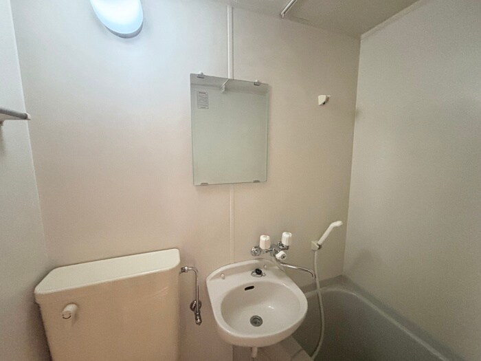 物件内観写真16　(洗面)