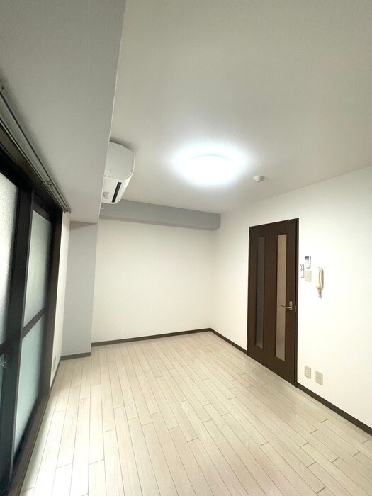 物件内観写真18　(居室)