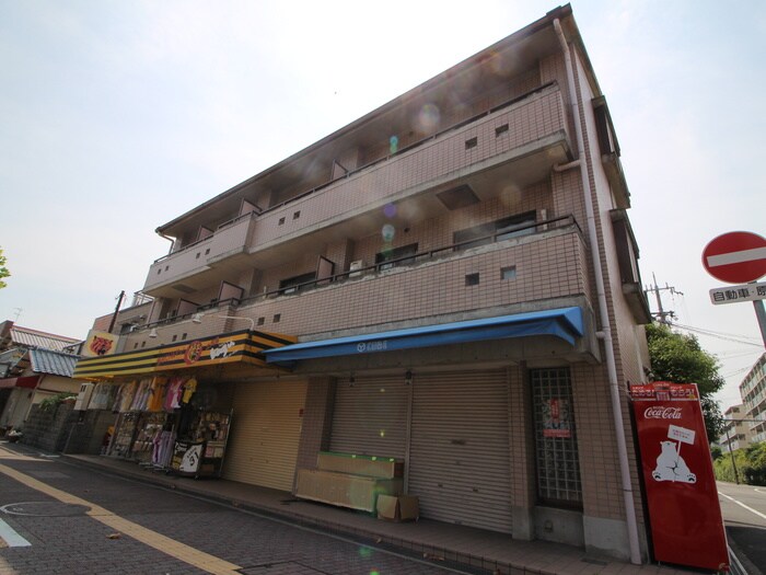 物件外観写真4　(外観写真)