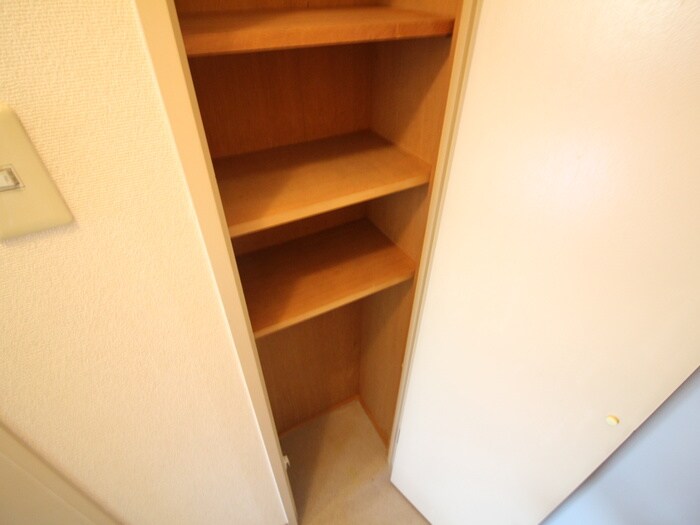 物件内観写真13　(靴箱)
