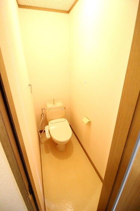 物件内観写真10　(トイレ)