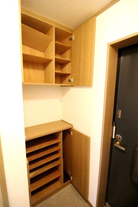 物件内観写真16　(靴箱)