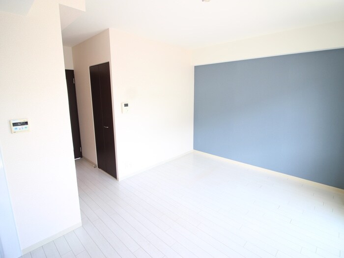 物件内観写真19　(居室)