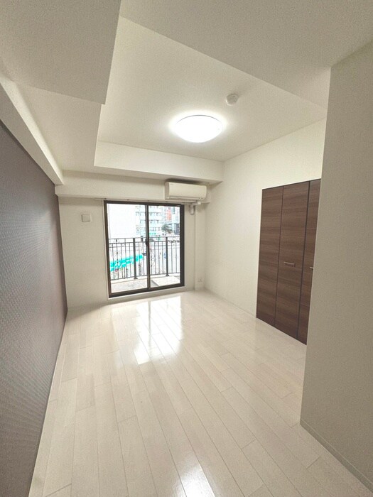 物件内観写真15　(居室)