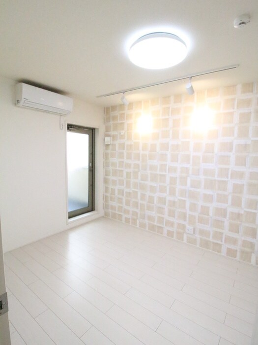 物件内観写真11　(居室)