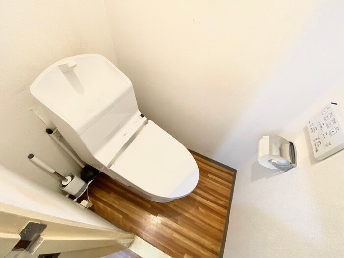 物件内観写真15　(トイレ)