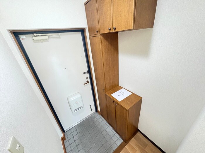 物件内観写真15　(靴箱)