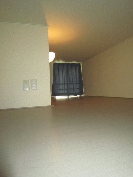 物件内観写真8　(内観写真)