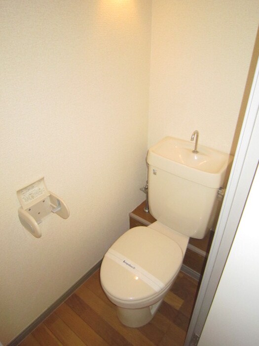 物件内観写真12　(トイレ)