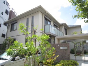 シャーメゾン島頭外観写真