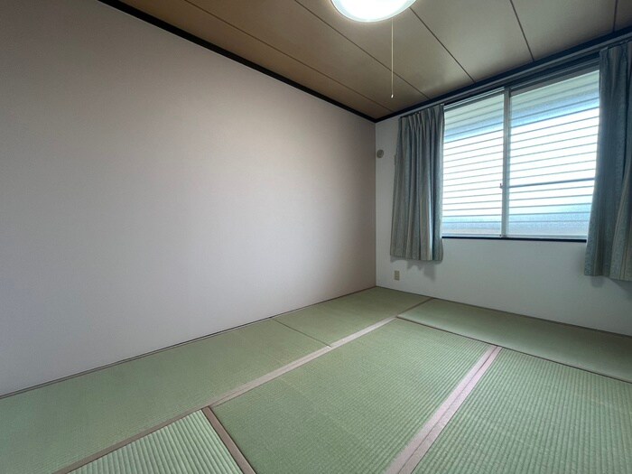 物件内観写真14　(居室)