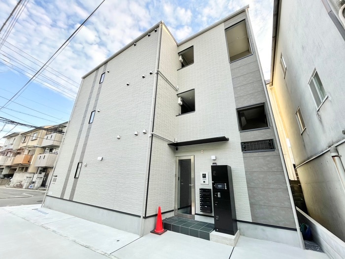 物件外観写真3　(外観写真)