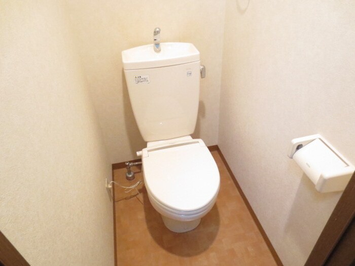 物件内観写真9　(トイレ)