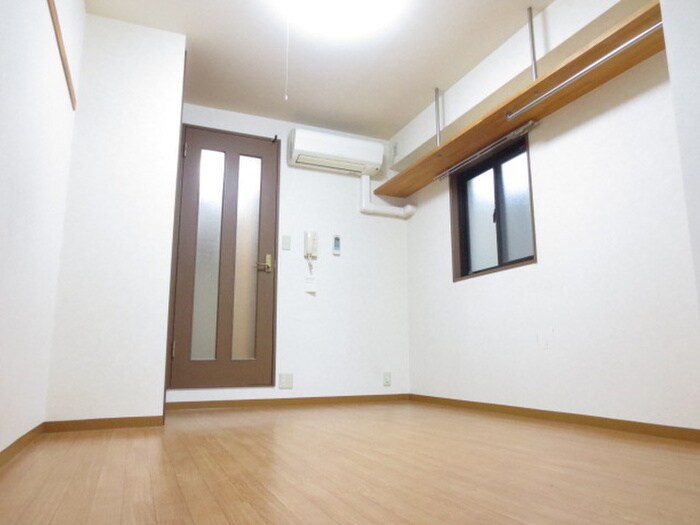 物件内観写真12　(居室)