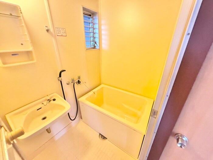 物件内観写真4　(バス／シャワールーム等)