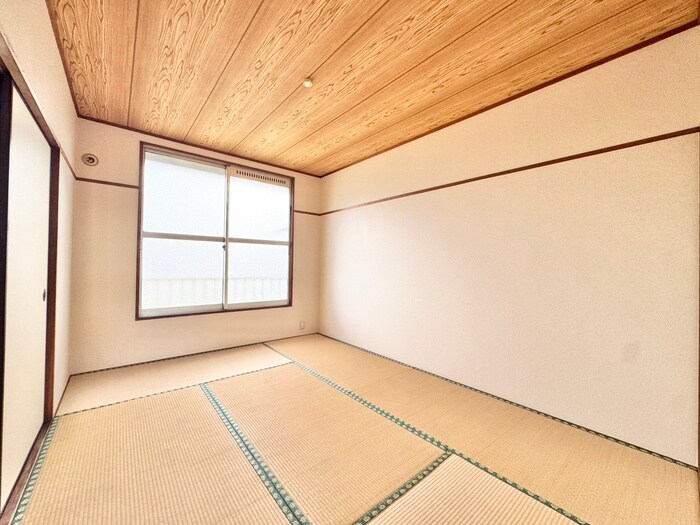 物件内観写真9　(居室)