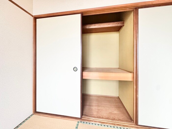 物件内観写真10　(収納)