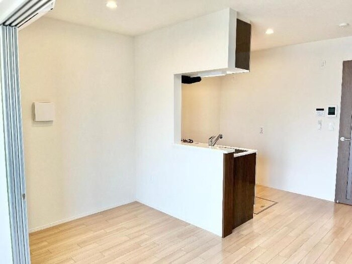 物件内観写真15　(居室)