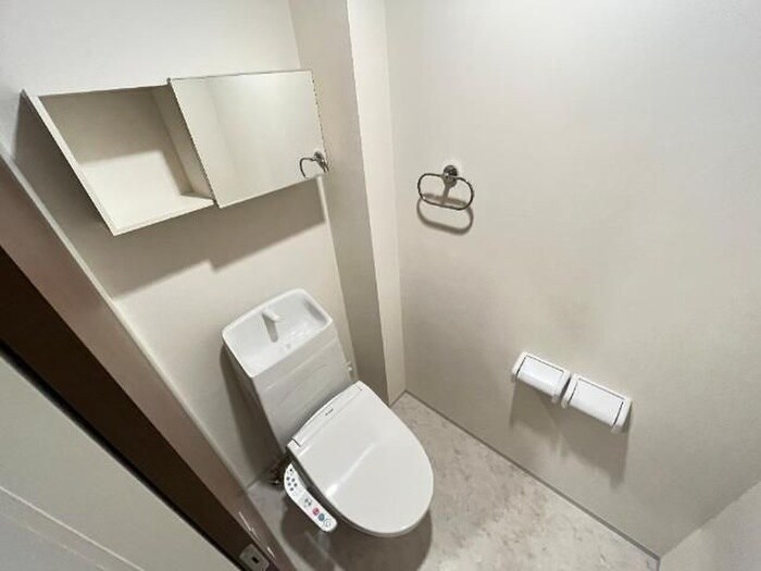 物件内観写真18　(トイレ)