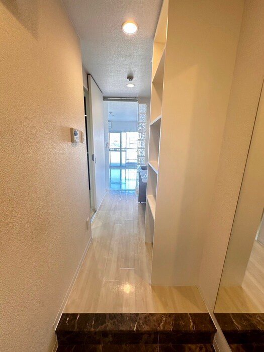 物件内観写真18　(廊下)