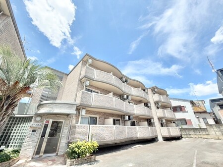 ルーエ辻久外観写真