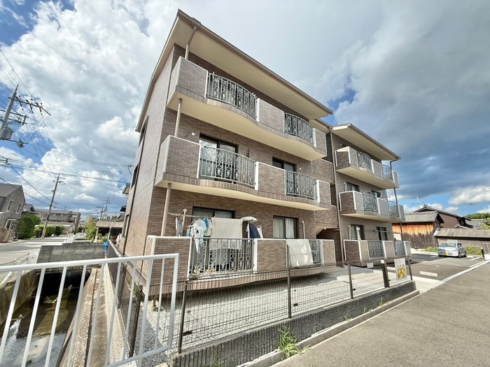 PALETTE+yuiの物件外観写真