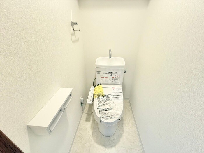 物件内観写真15　(トイレ)