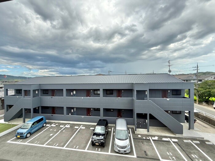 物件内観写真22　(室内からの展望)