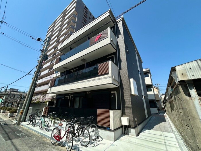 物件外観写真1　(外観写真)