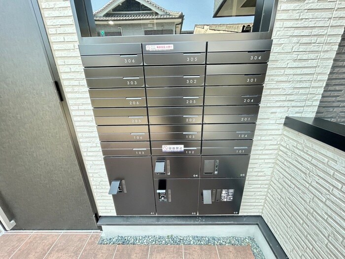 物件外観写真5　(建物設備)