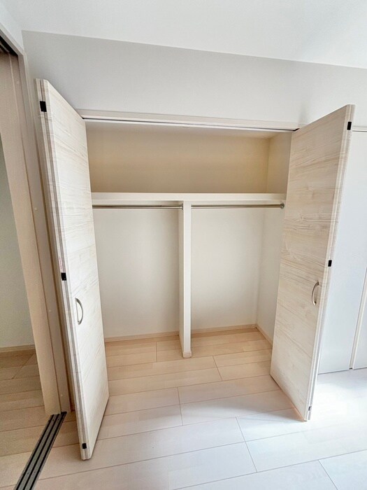 物件内観写真13　(収納)