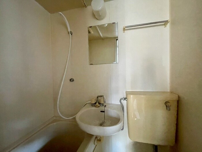 物件内観写真11　(洗面)