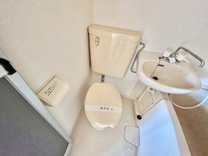 物件内観写真12　(トイレ)