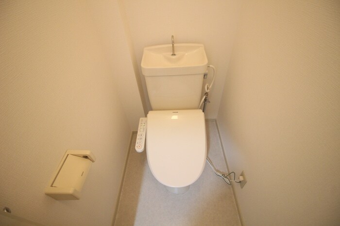 物件内観写真13　(トイレ)