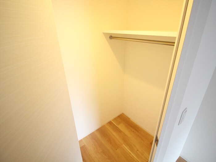 物件内観写真9　(収納)