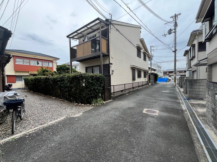 物件外観写真3　(周辺環境)