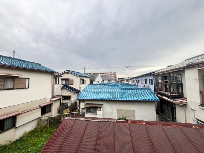 物件内観写真22　(室内からの展望)