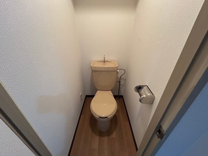 物件内観写真11　(トイレ)