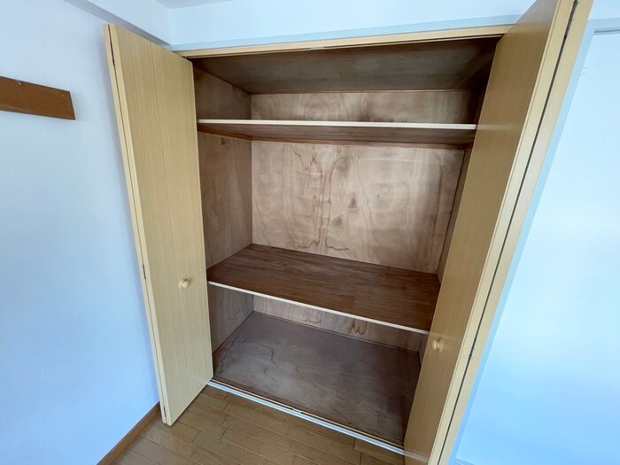 物件内観写真15　(収納)