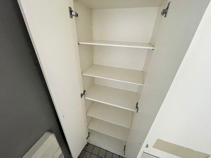 物件内観写真18　(靴箱)