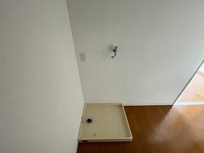 物件内観写真19　(洗濯機置場)