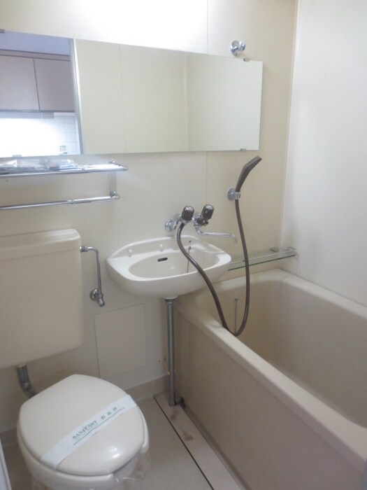 物件内観写真12　(バス／シャワールーム等)