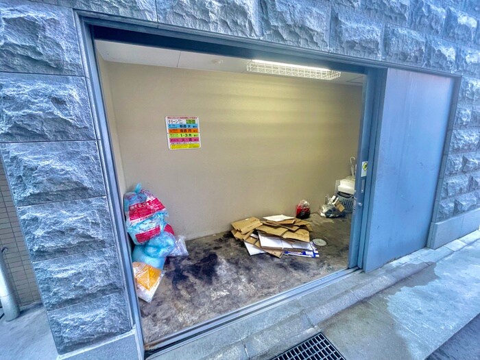 物件外観写真6　(建物設備)