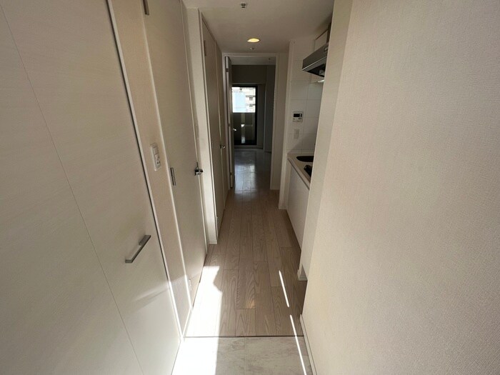 物件内観写真17　(玄関)