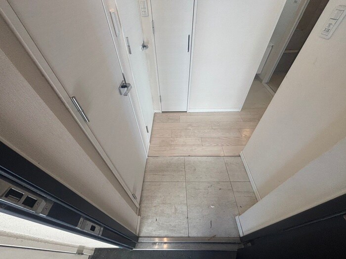 物件内観写真20　(玄関)